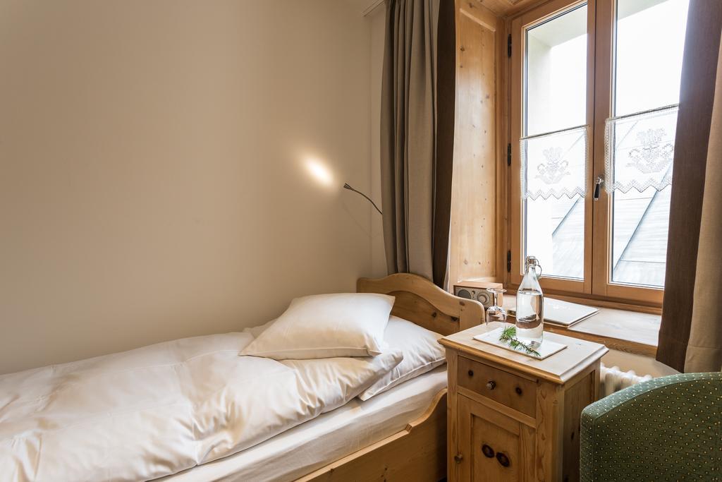 Meisser Hotel "Superior" Guarda Luaran gambar